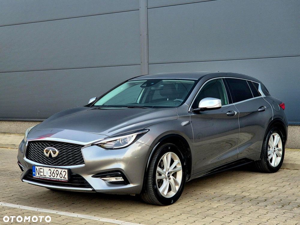 Infiniti Q30 1.5d Premium 7DCT