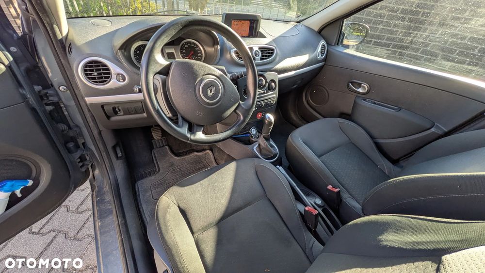 Renault Clio 1.2 16V Alize Euro5 - 7