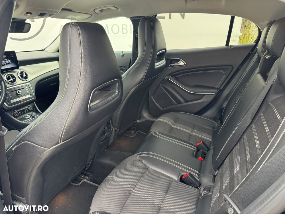 Mercedes-Benz GLA - 10