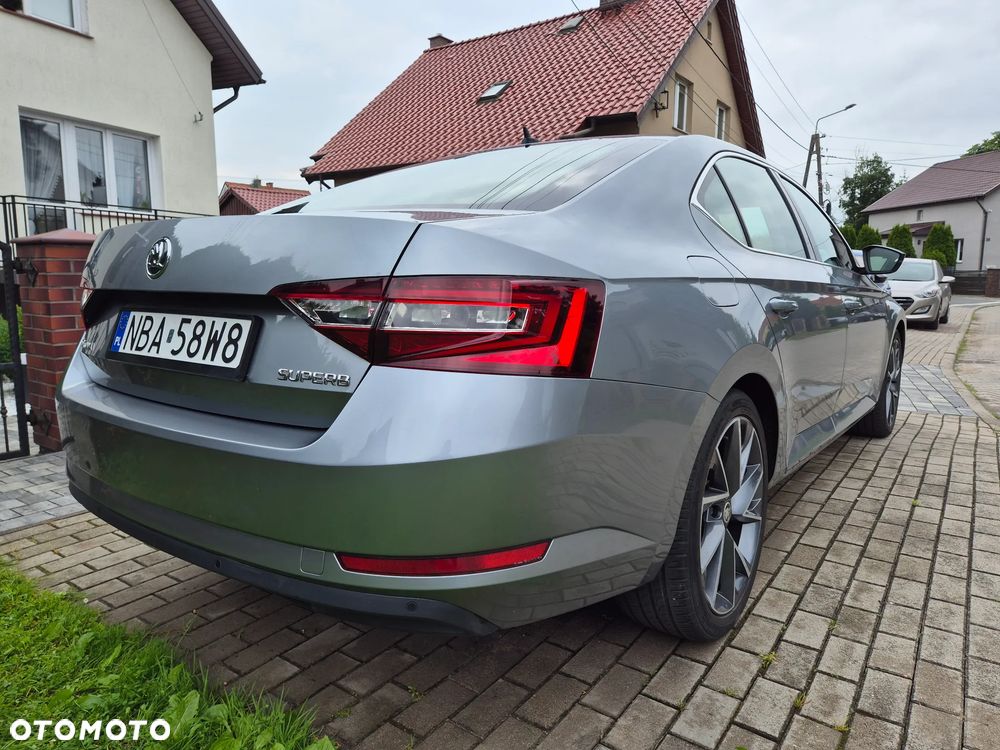 Skoda Superb 2.0 TDI Ambition - 8