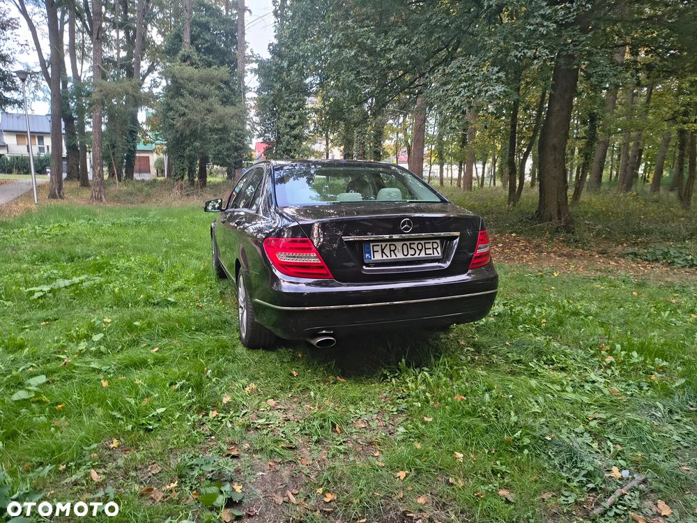 Mercedes-Benz Klasa C - 26