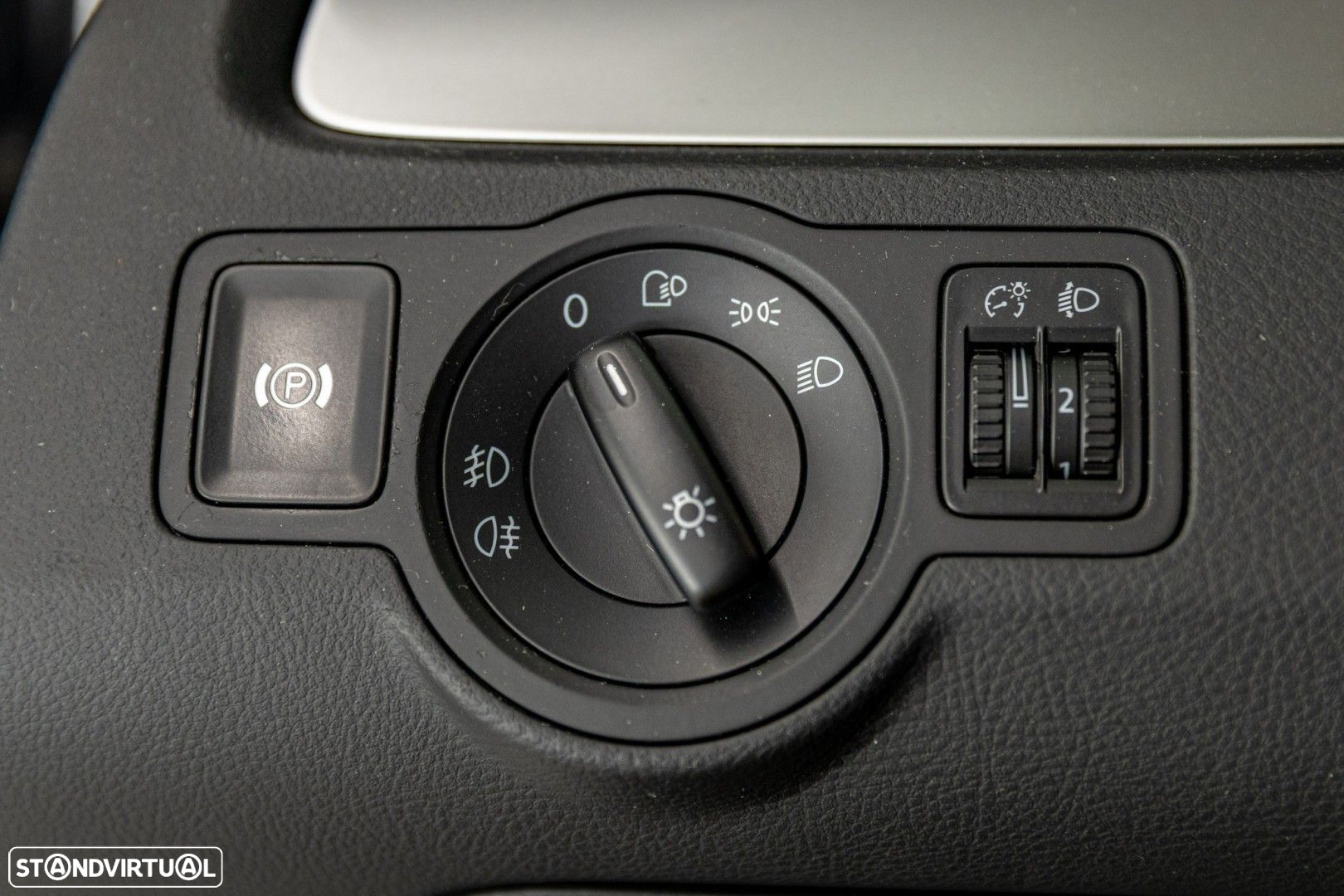 VW Passat Variant 2.0 TDi Highline - 11