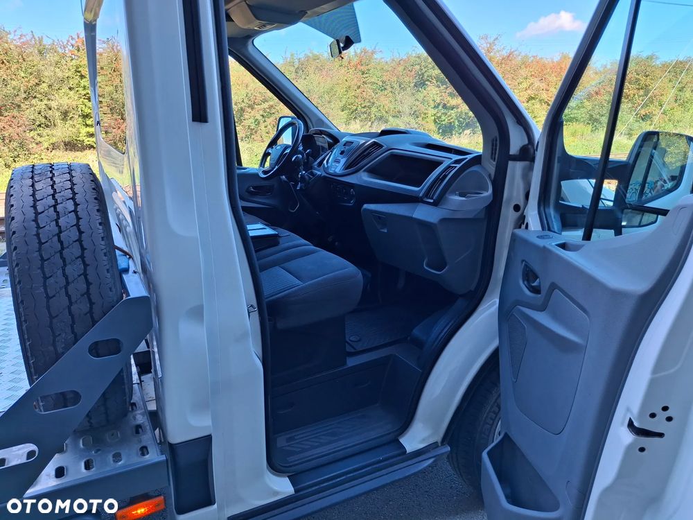Ford Transit - 16