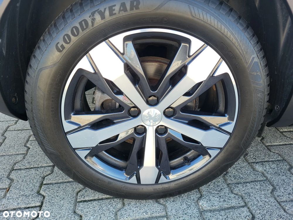 Peugeot 3008 1.5 BlueHDi Allure S&S - 28