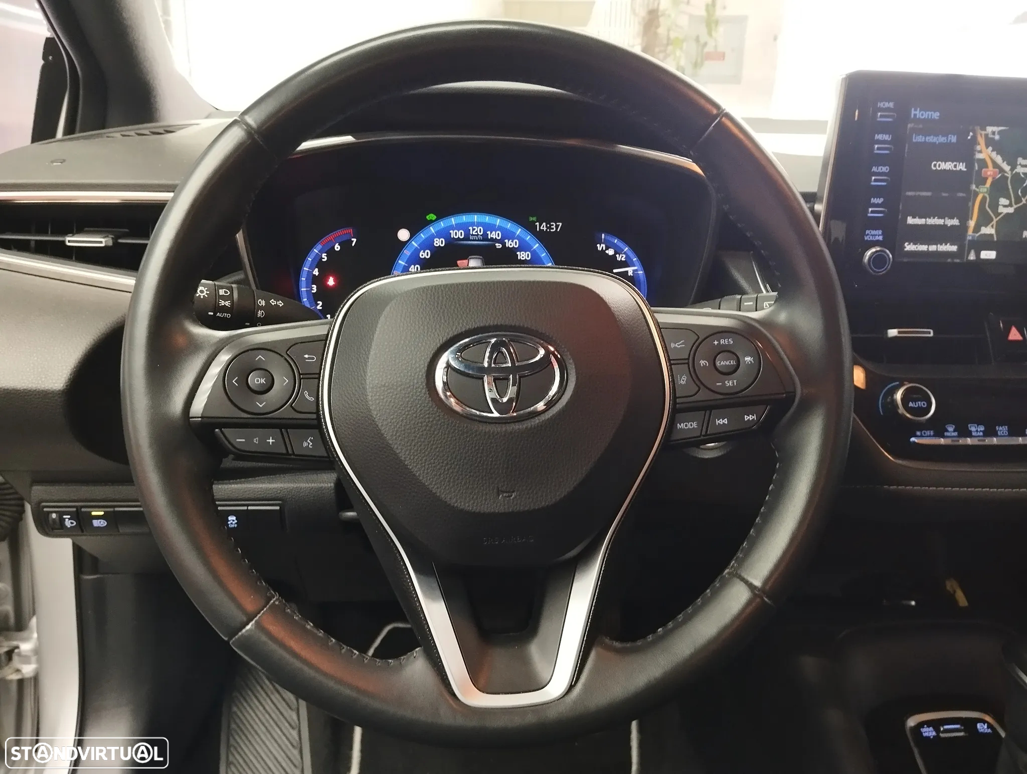Toyota Corolla Touring Sports 1.8 Hybrid Comfort+P.Sport - 12