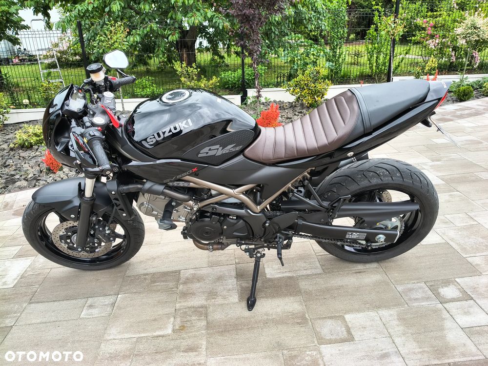 Suzuki SV - 17