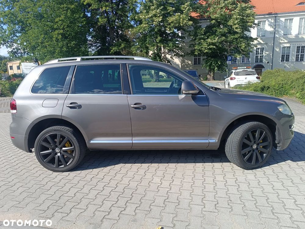 Volkswagen Touareg 5.0 V10 TDI DPF Automatik Exclusive Edition - 2