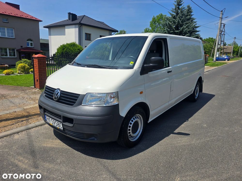 Volkswagen Transporter - 1