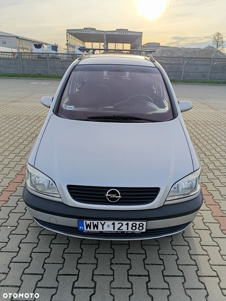 Opel Zafira 2.0 DTI - 7