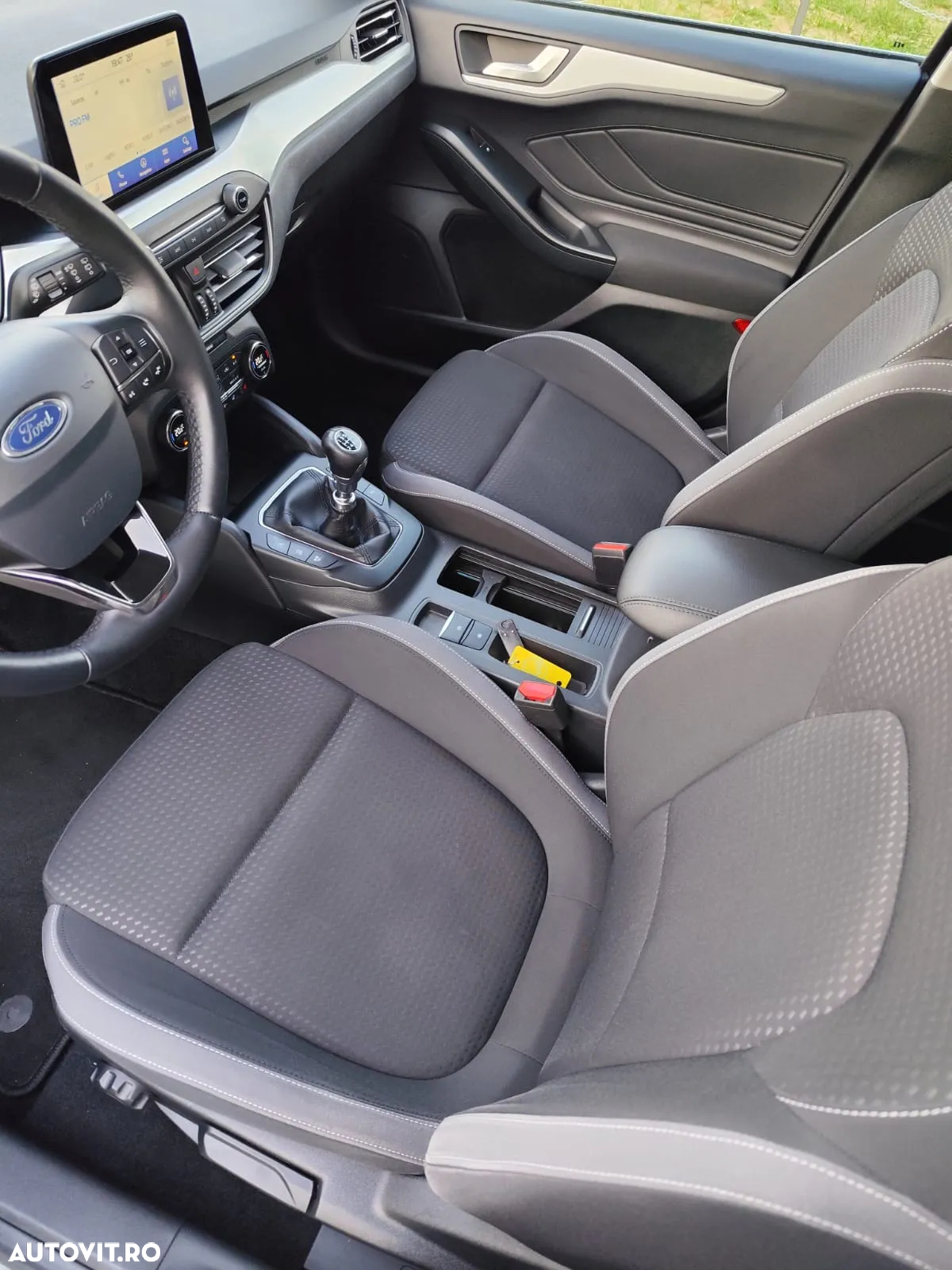 Ford Focus Turnier 1.0 EcoBoost Start-Stopp-System COOL&CONNECT - 10