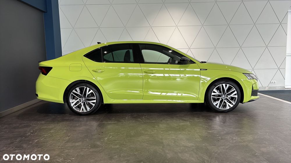 Skoda Octavia 2.0 TDI Sportline DSG - 7