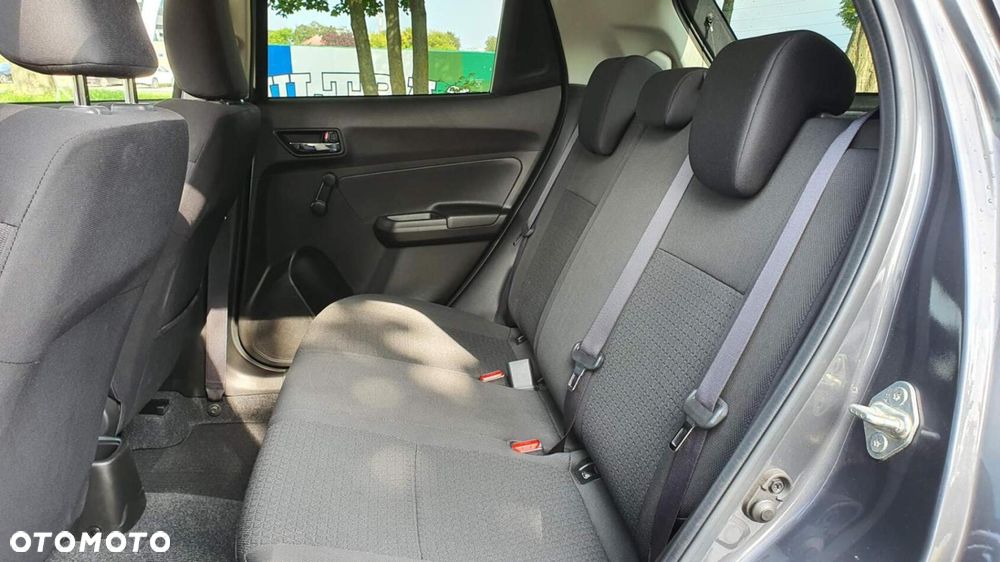 Suzuki Swift 1.2 Dualjet SHVS Premium Plus - 2