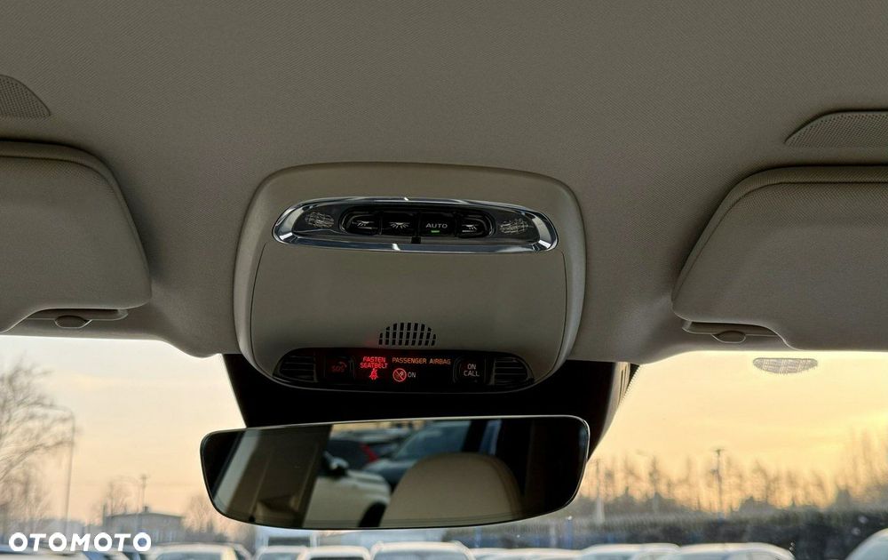 Volvo XC 90 B5 D AWD Geartronic Inscription - 36