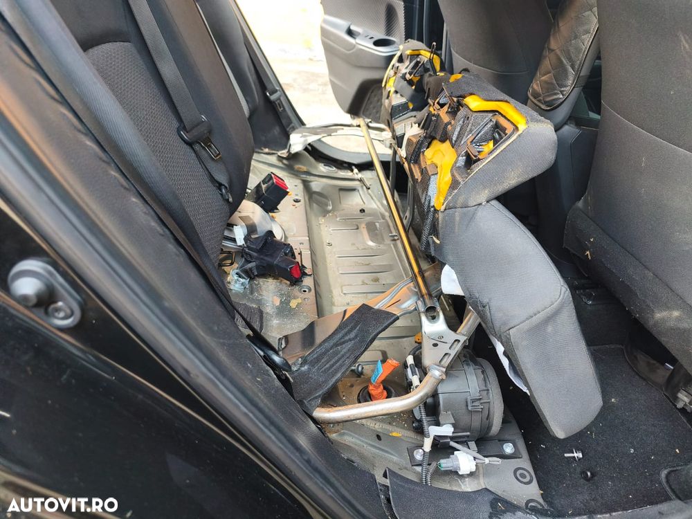 Toyota C-HR Style - 8