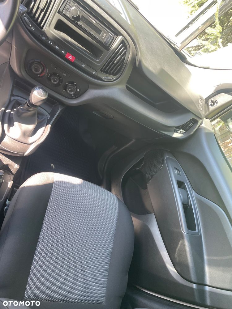 Fiat Doblo - 10