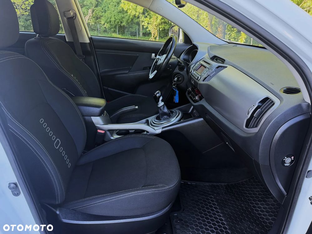Kia Sportage 1.6 GDI 2WD Dream-Team Edition - 17
