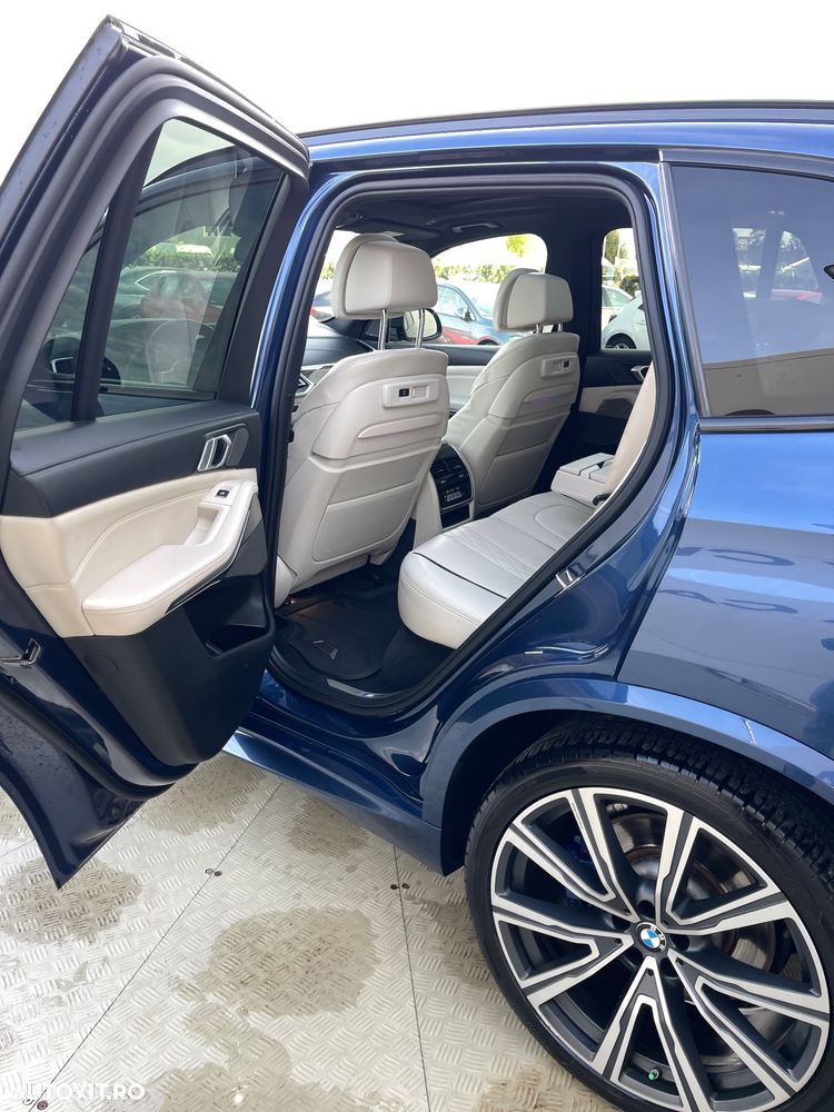 BMW X5 M M50d - 24