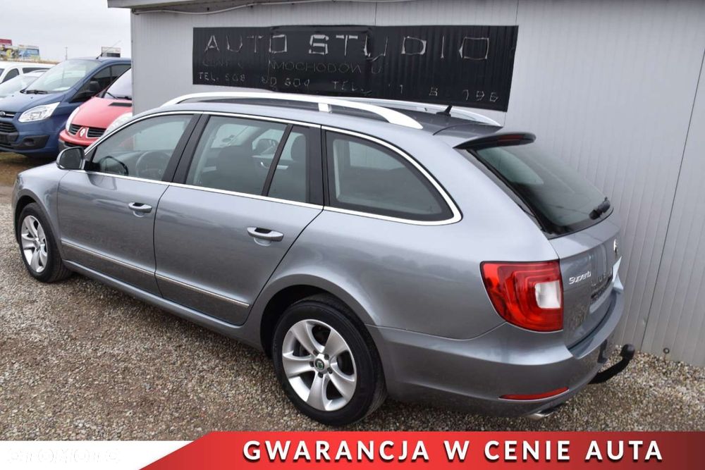 Skoda Superb 2.0 TDI DSG Comfort - 27