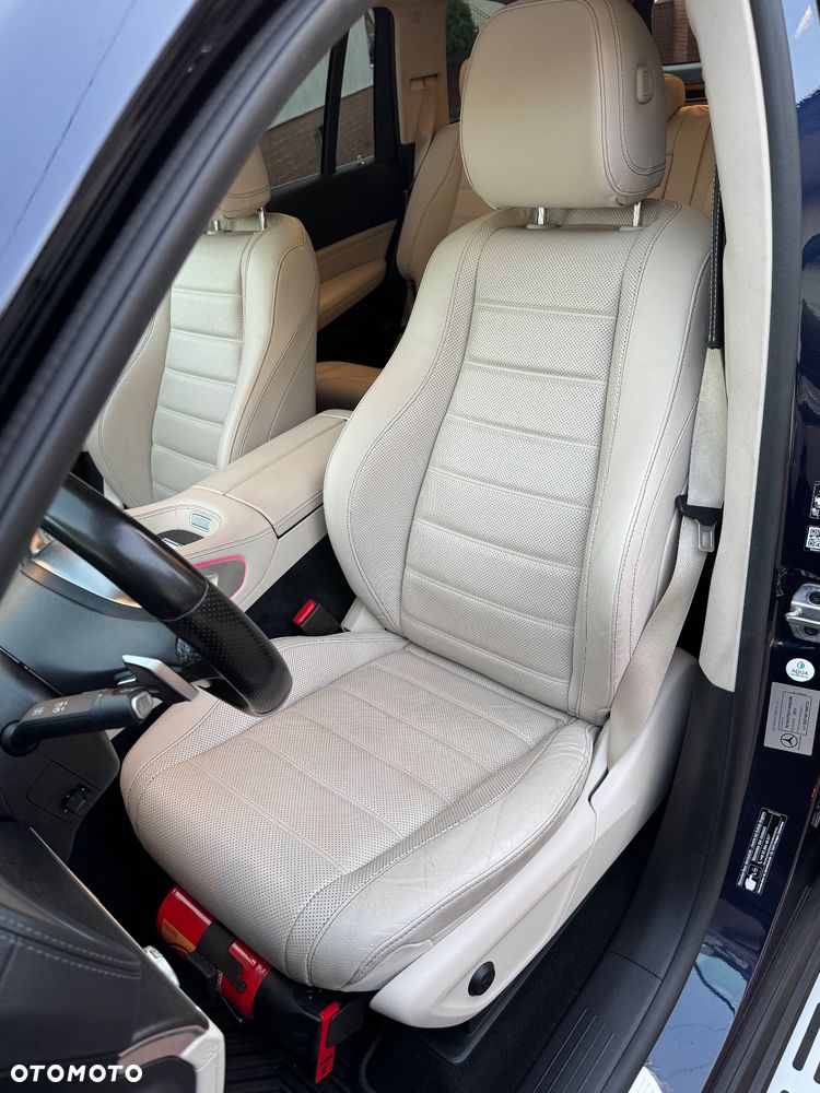 Mercedes-Benz GLS 400 d 4-Matic - 9