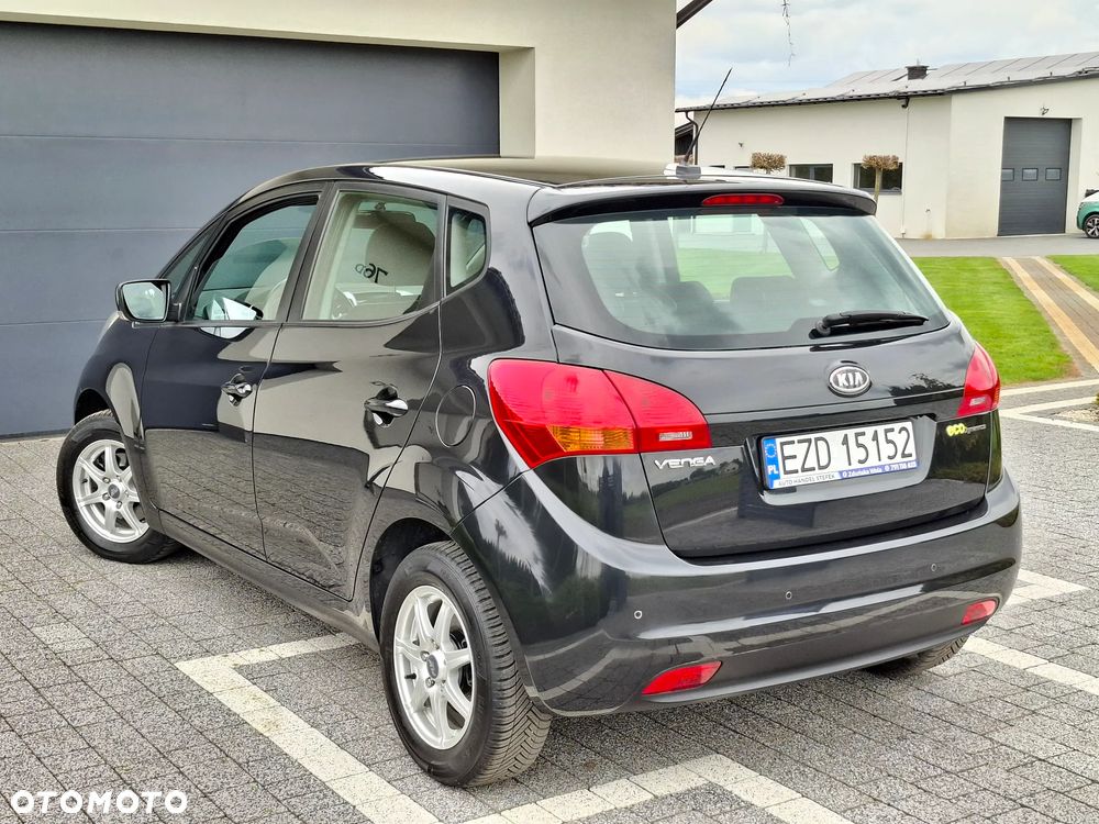 Kia Venga 1.4 CVVT Business Line - 15