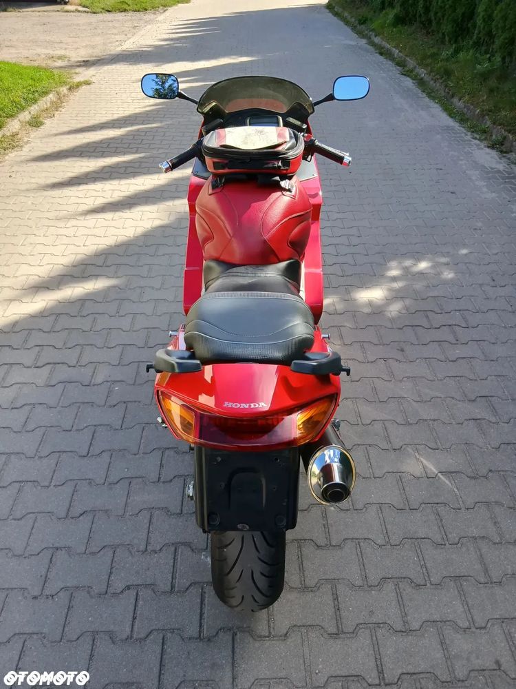 Honda VFR - 5