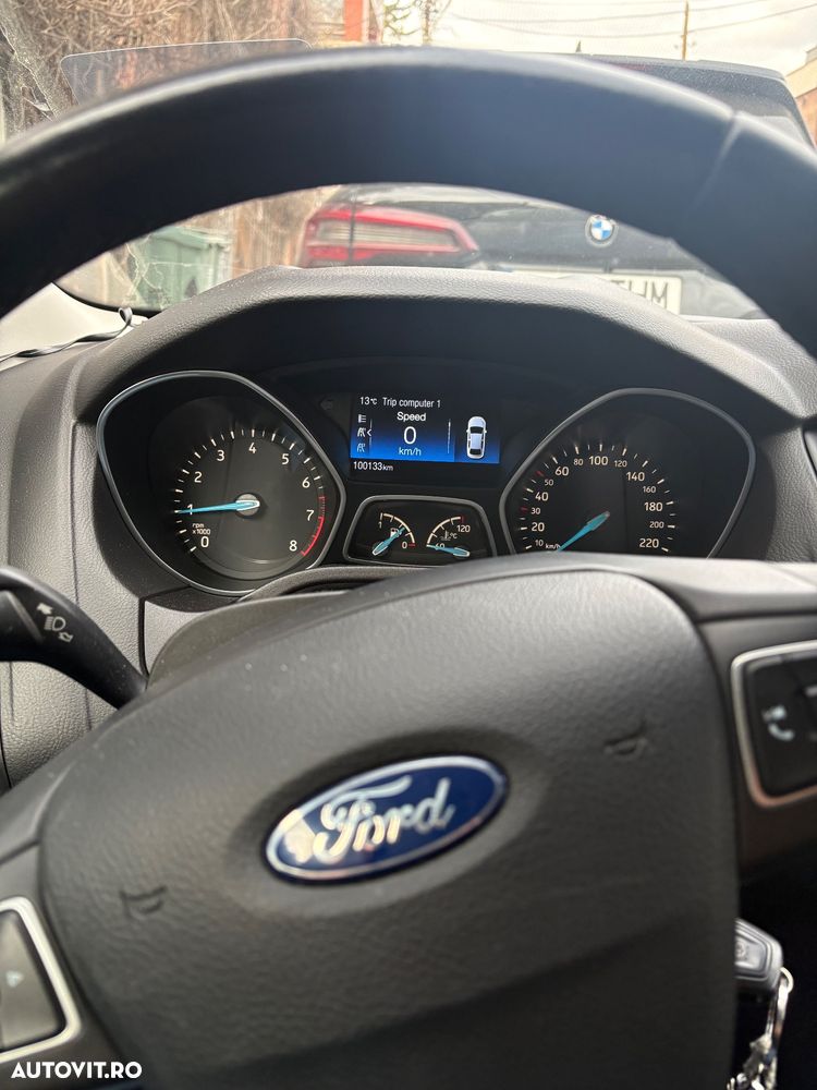 Ford Focus 1.0 EcoBoost ST-Line - 5