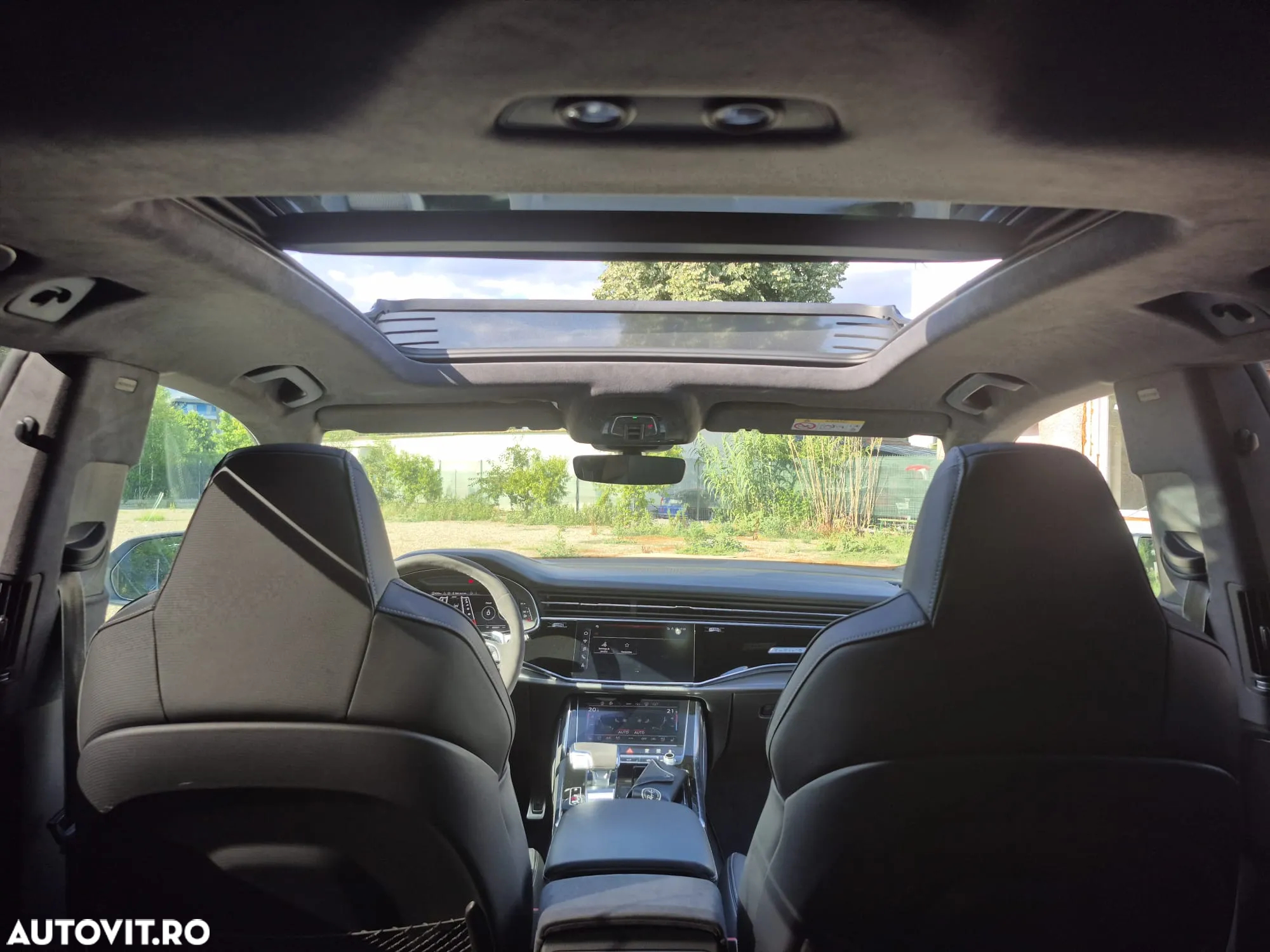 Audi RS Q8 RSQ8 4.0 TFSI quattro MHEV Tiptronic - 27