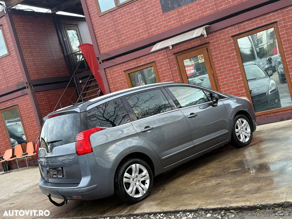 Peugeot 5008 155 THP Automatik Active - 2