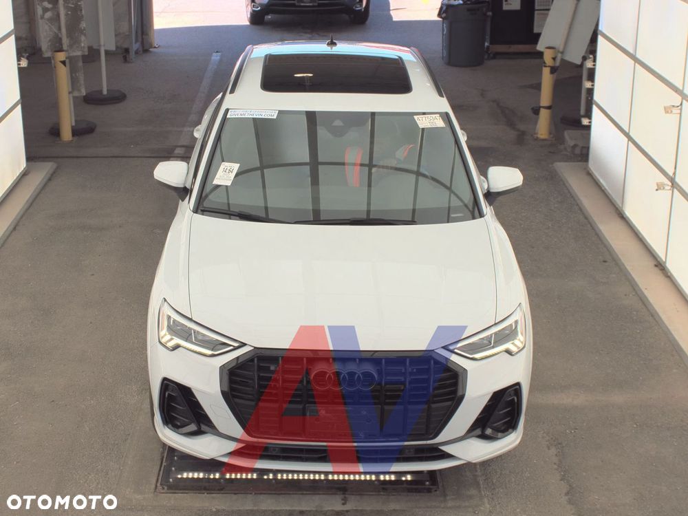 Audi Q3 45 TFSI Quattro S tronic S line - 2