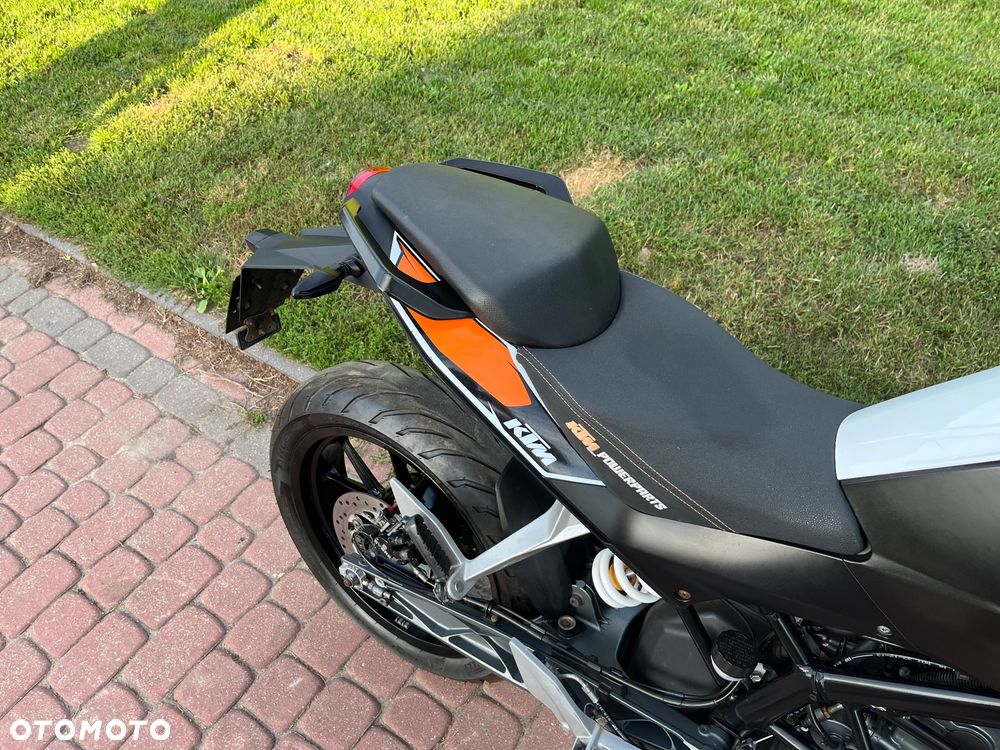 KTM Duke - 17