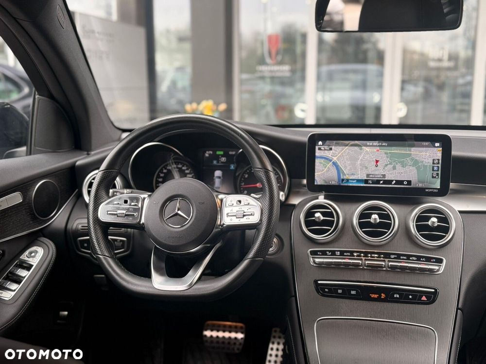 Mercedes-Benz GLC - 15