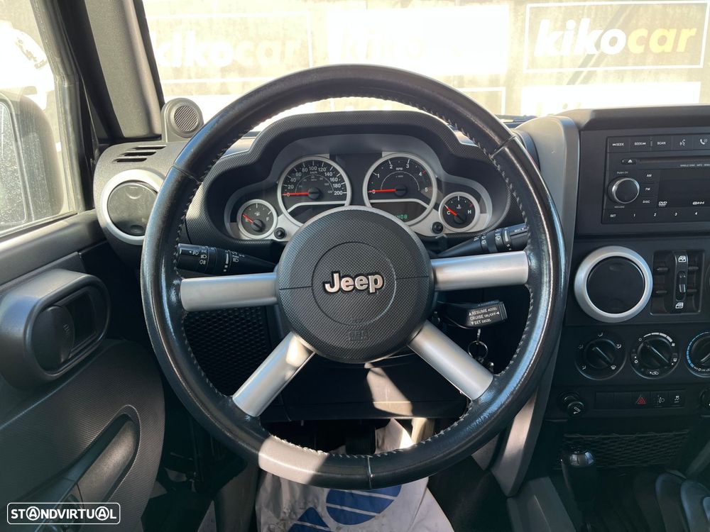 Jeep Wrangler Unlimited 2.8 CRD MTX Sahara - 26