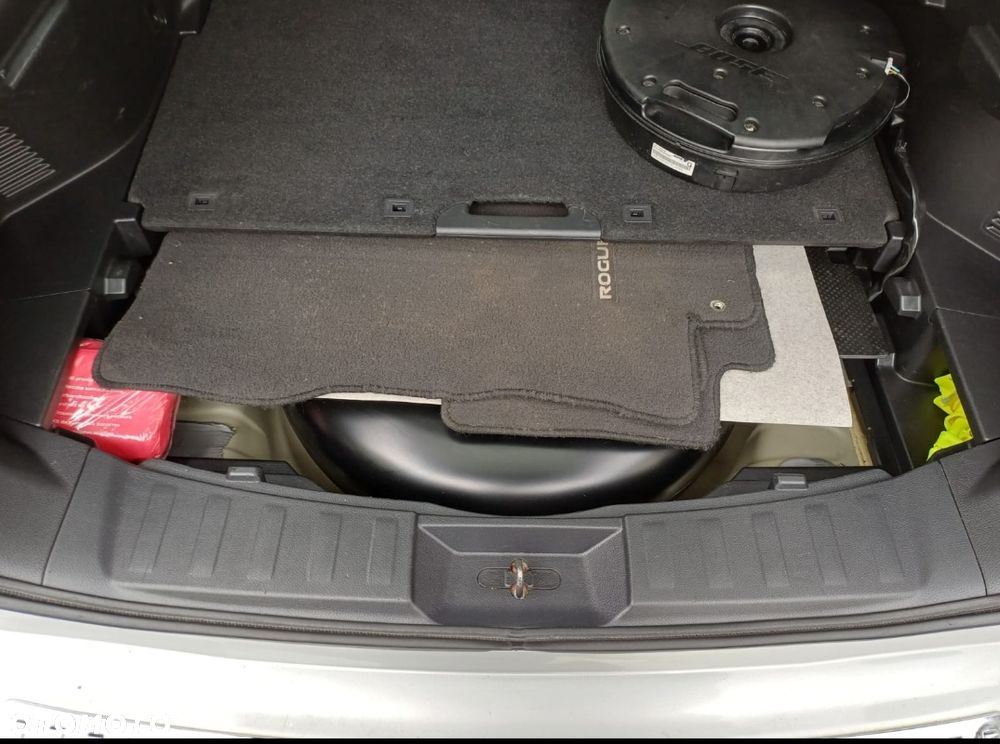 Nissan Rogue - 38