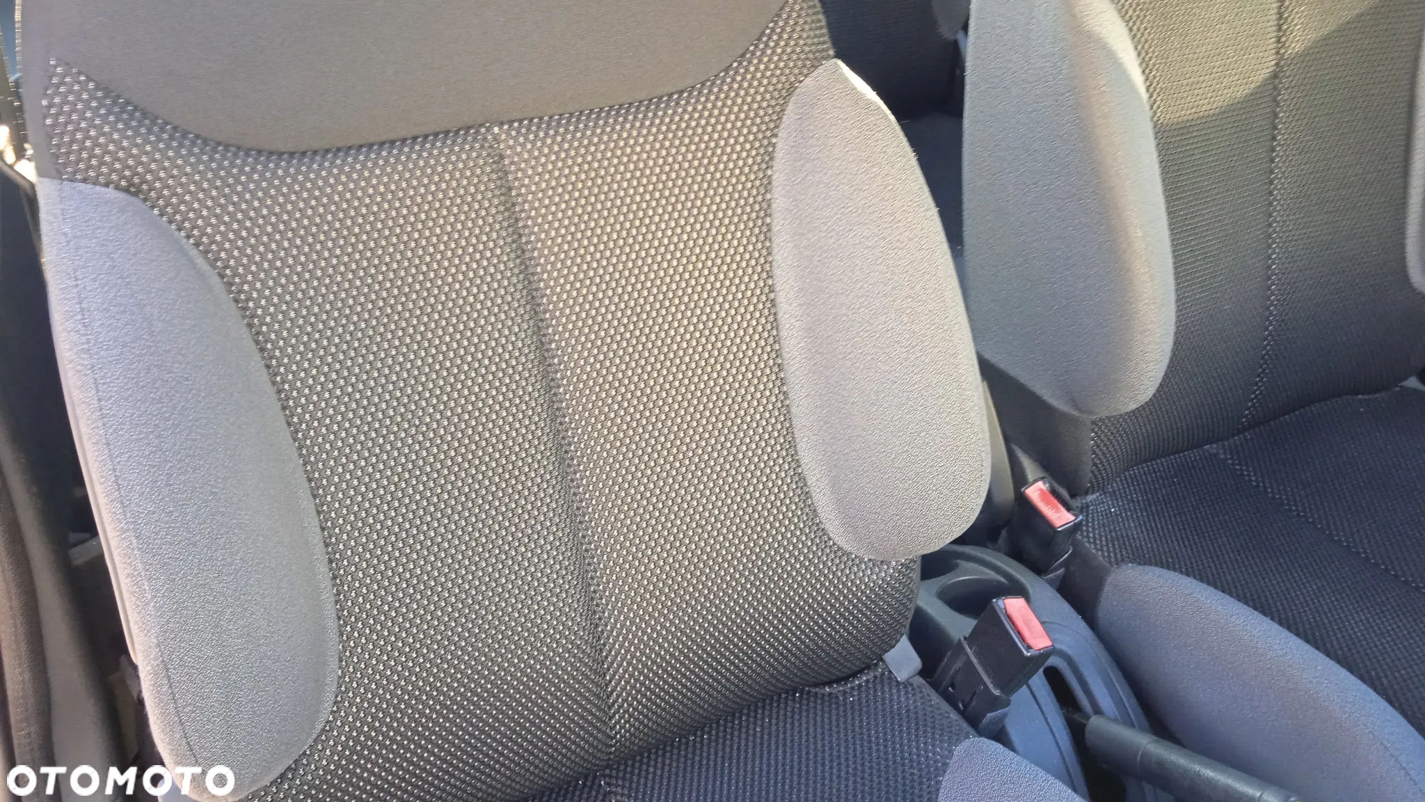 Citroën C2 1.4 VTR - 18