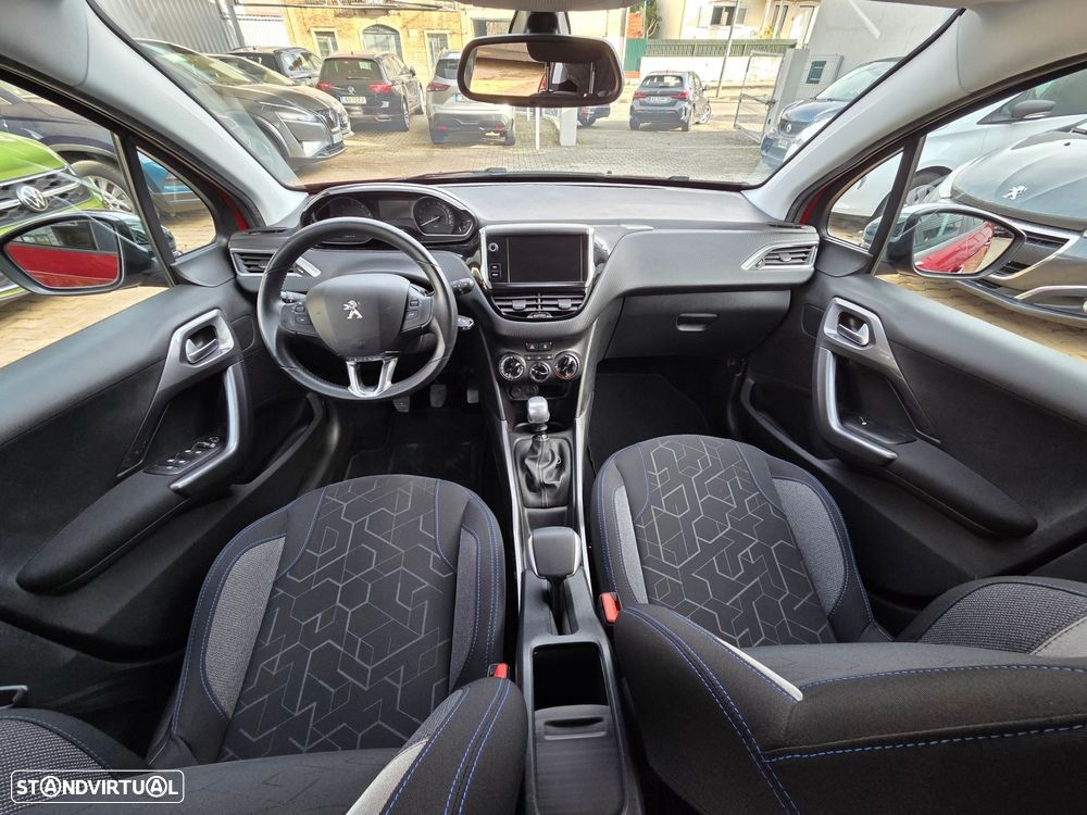 Peugeot 2008 1.5 BlueHDi Style - 13