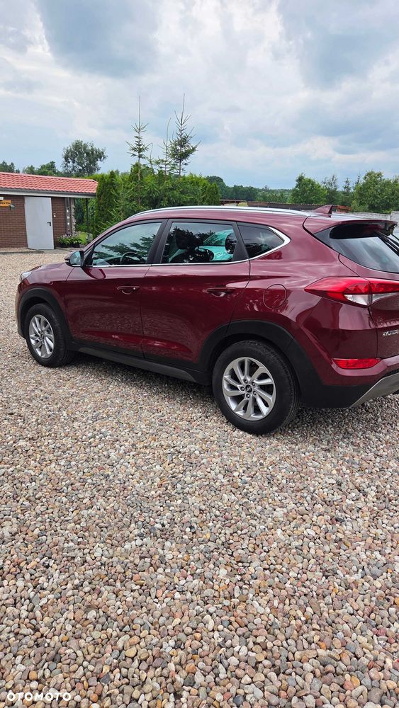 Hyundai Tucson - 2
