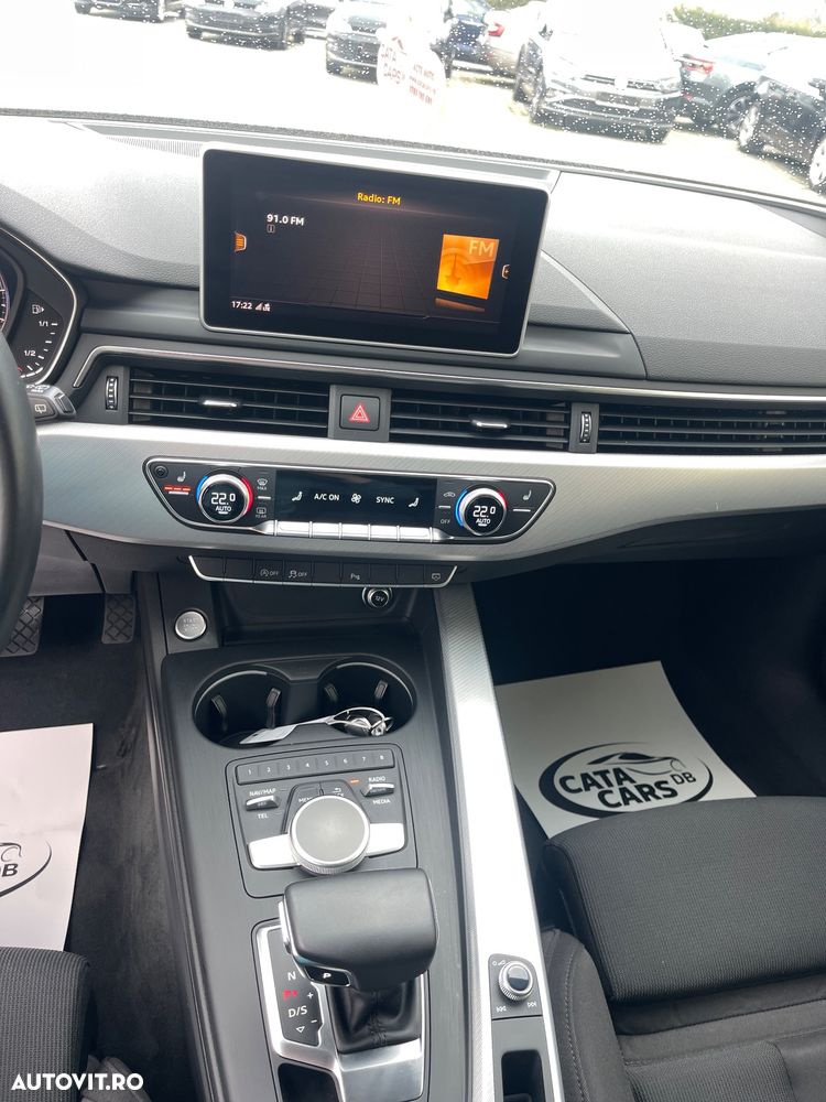 Audi A4 35 TDI S tronic sport - 32