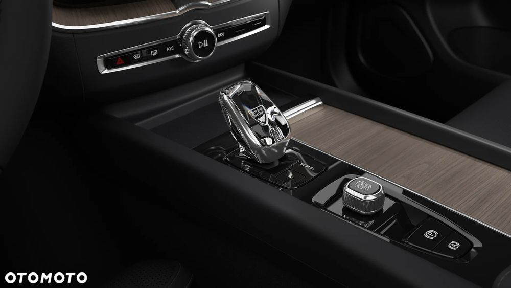 Volvo XC 60 B5 B AWD Ultra Dark - 12