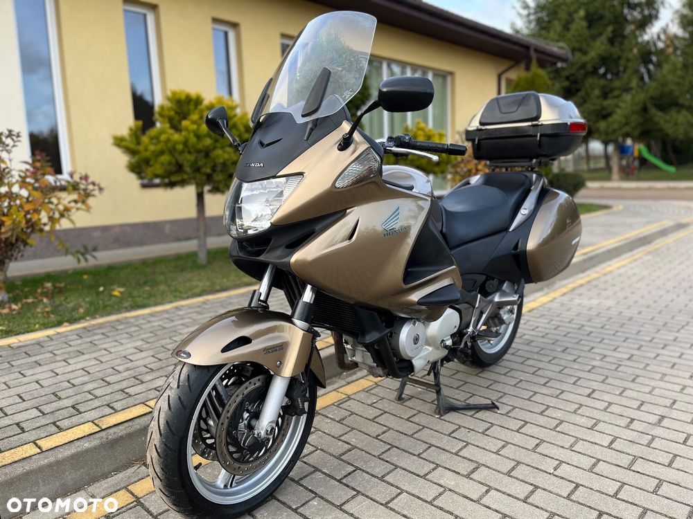 Honda NT - 7