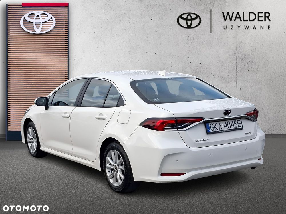 Toyota Corolla 1.8 Hybrid Comfort - 4