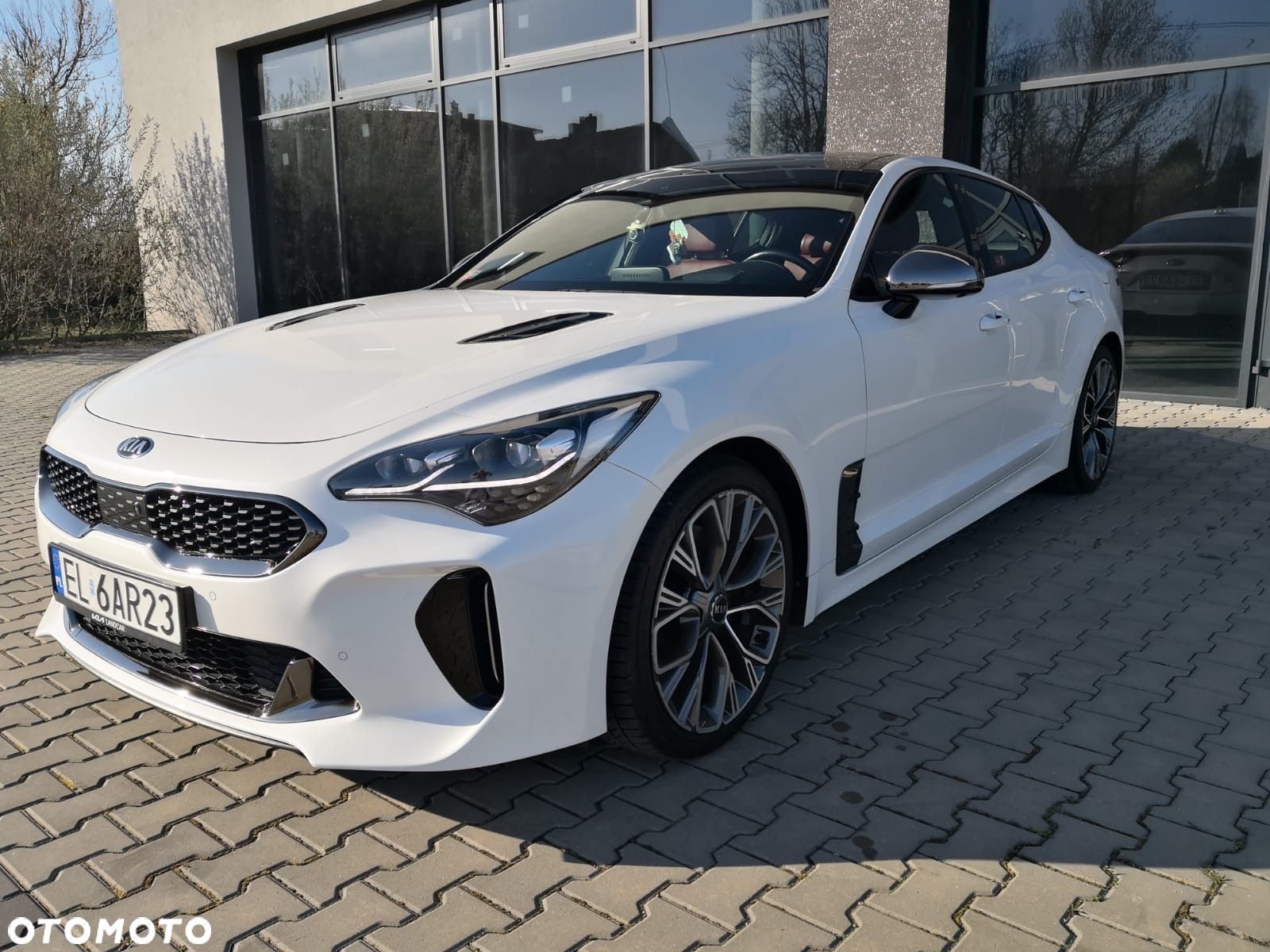 Kia Stinger 2.0 T-GDI GT Line - 1