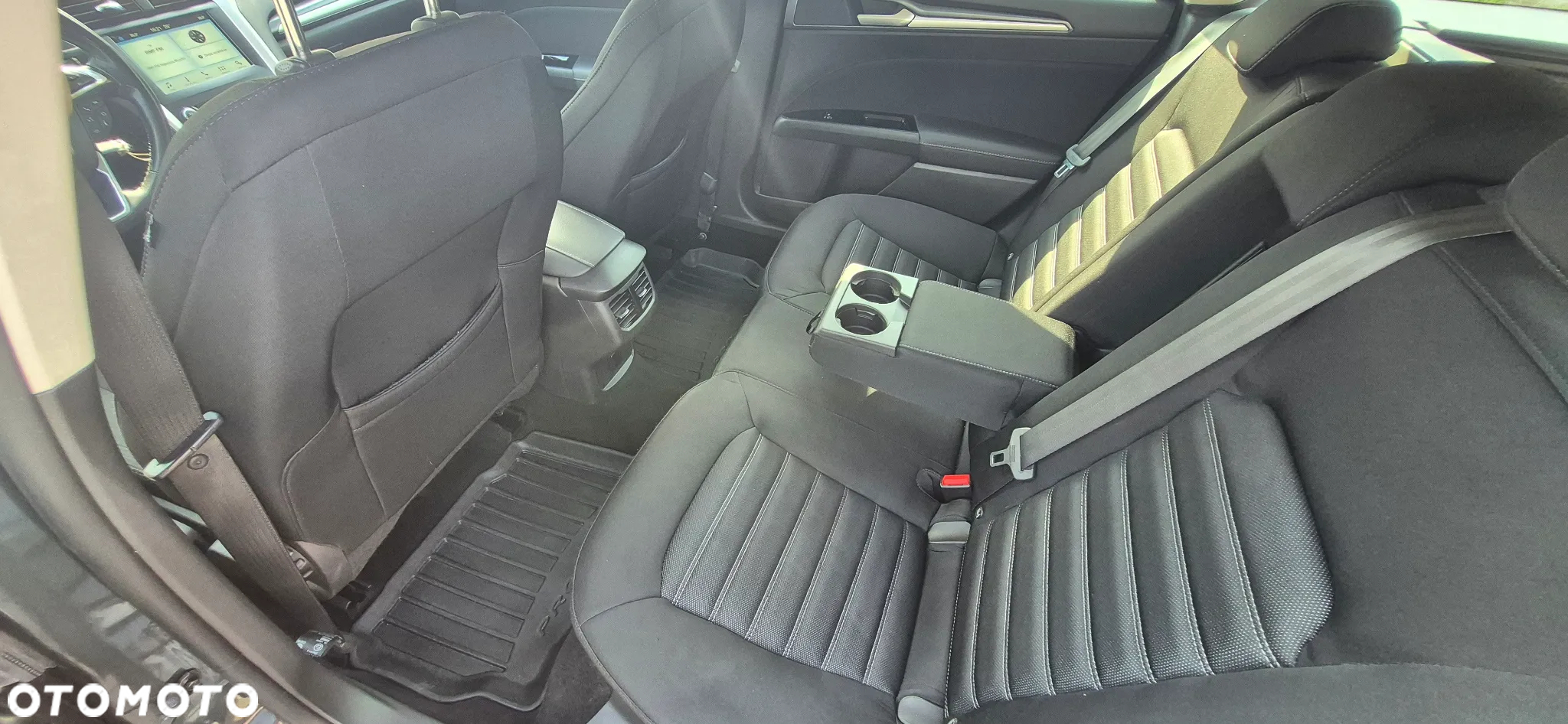 Ford Mondeo - 18