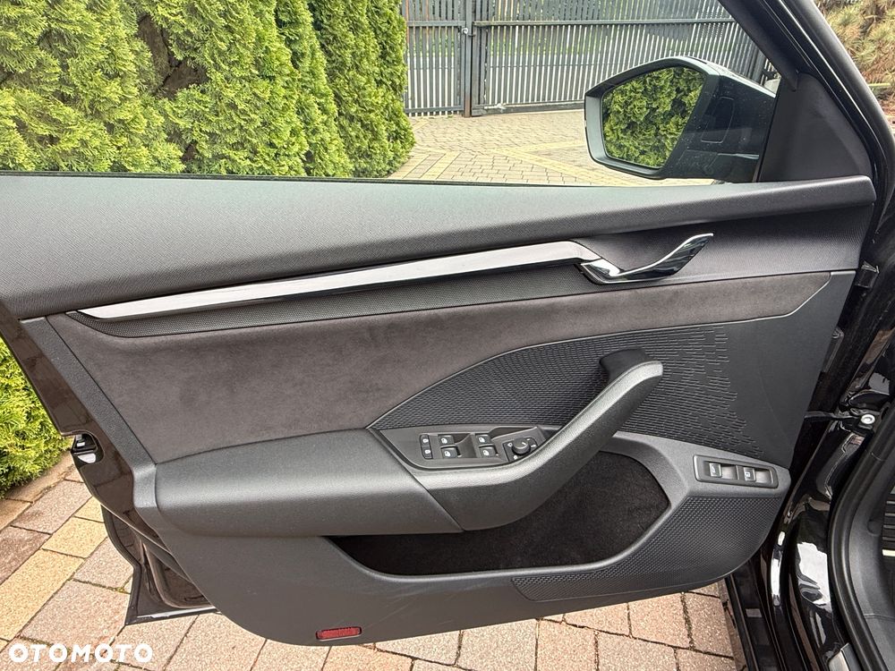 Skoda Octavia 1.4 TSI Plug-In Hybrid RS DSG - 22