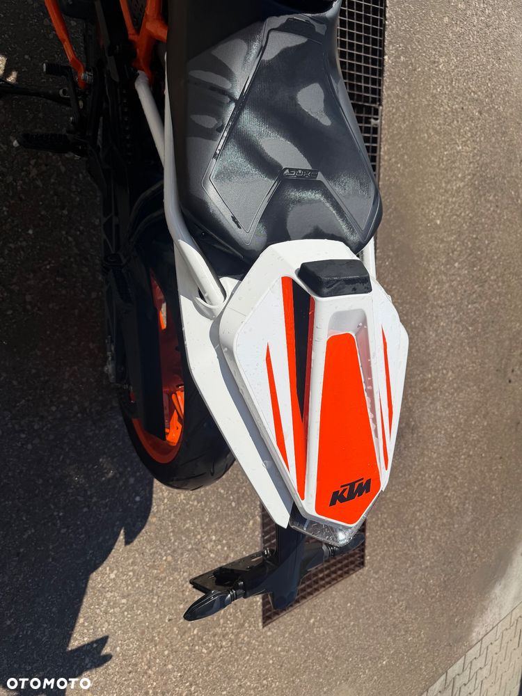 KTM Duke 390 - 6