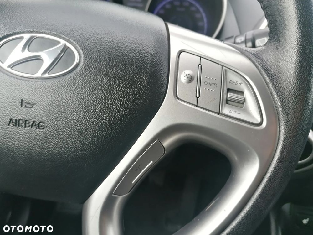 Hyundai ix35 1.6 2WD blue Style - 18