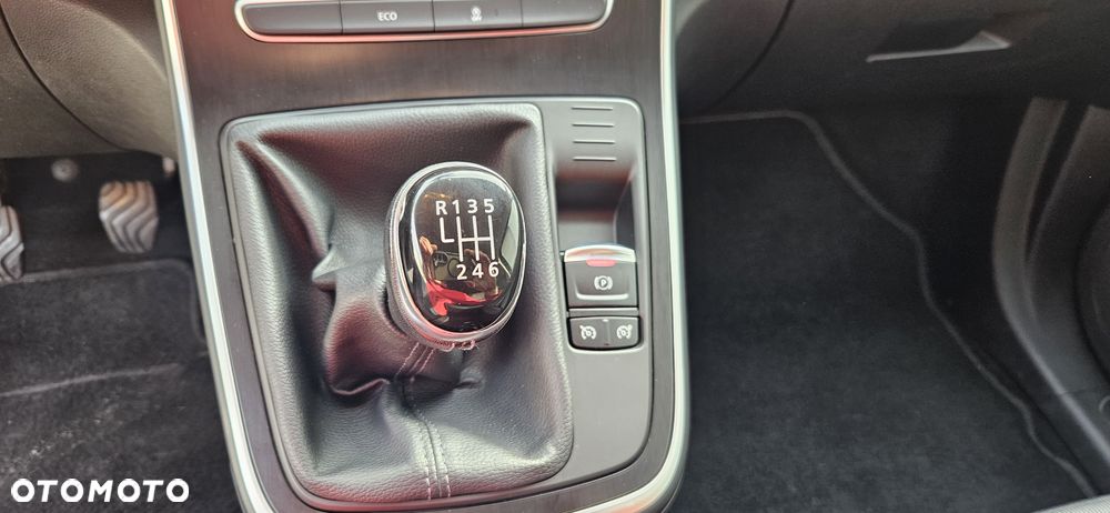 Renault Scenic ENERGY TCe 115 EXPERIENCE - 20
