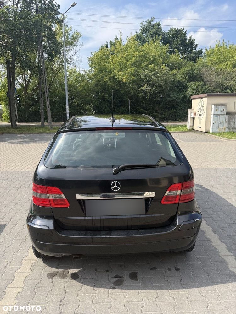 Mercedes-Benz Klasa B 180 CDI - 13