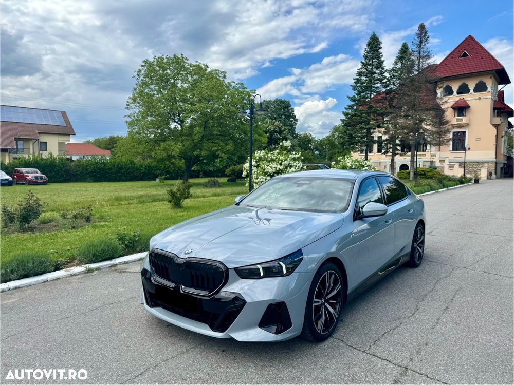 BMW Seria 5 520d AT MHEV - 2