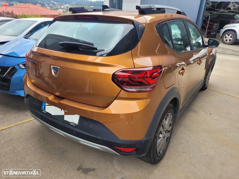 Dacia Sandero Stepway 2020 para peças - 1