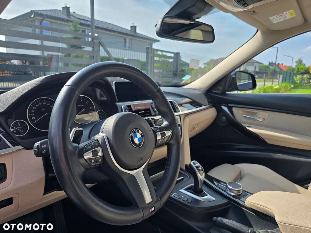BMW Seria 3 320d xDrive Sport Line - 16